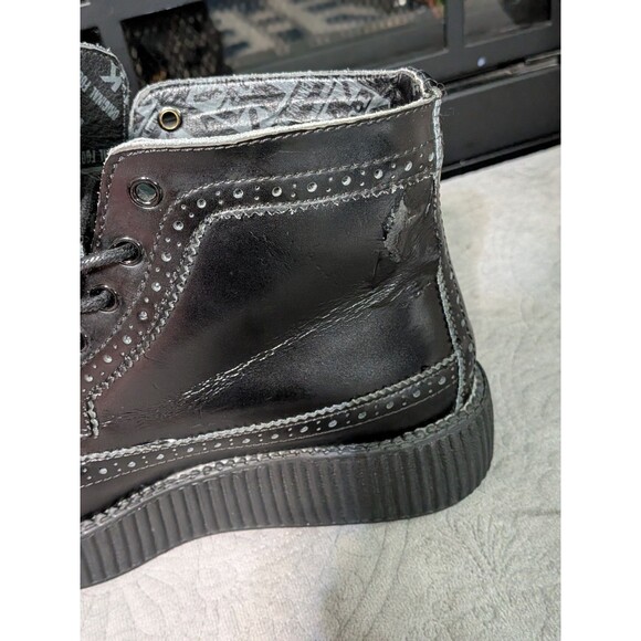 T.U.K Black Wingtip Leather Boot Size Men's 5 Women's 7.5 Punk Goth Y2K Biker - Picture 7 of 10